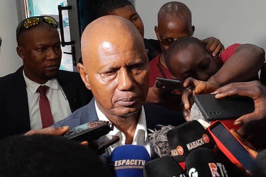 Communales à Conakry : la HAC répartit les temps d’antenne des candidats