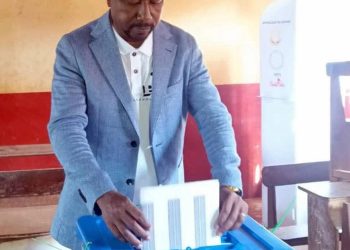 Élections législatives et communales 2026 : le ministre Mohamed Lamine Sy Savané accomplit son devoir civique à Corérah