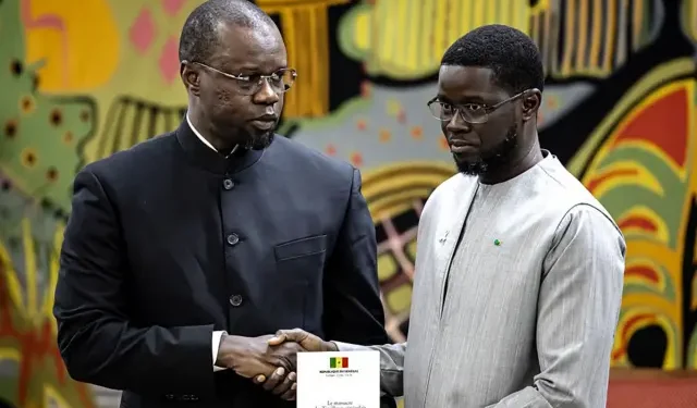Sénégal : Ousmane Sonko limogé de son poste de Premier ministre