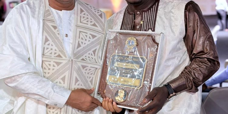 Distinction honorifique : Mme Fatma Mandjan Berété célébrée pour son engagement humanitaire en faveur des orphelins