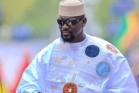 Incendie du grand marché de N’Zérékoré : Mamadi Doumbouya exprime sa solidarité et annonce une reconstruction rapide