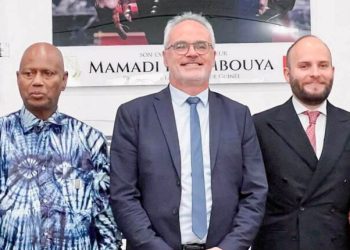 Liberté de la presse en Guinée : Luc Briard (ambassadeur de France) : « La régulation ne doit pas se faire au détriment de la liberté de la presse »
