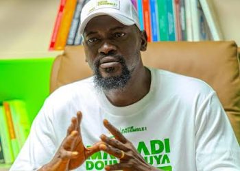 Mamadi Doumbouya crée une École navale à Kassa pour renforcer l’Armée de mer