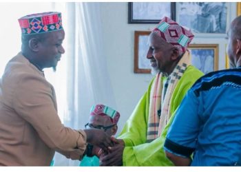 Restitution des restes de l&rsquo;Almamy Bocar Biro Barry : Moussa Moïse Sylla annonce des funérailles nationales