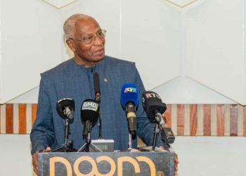 Bah Oury tape du poing sur la table et impose une nouvelle discipline au Gouvernement