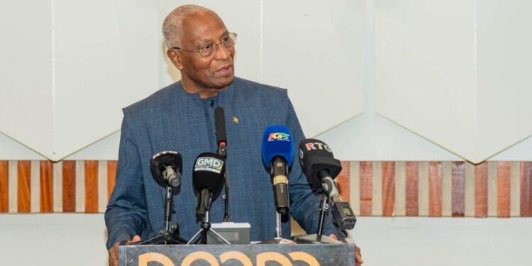Bah Oury tape du poing sur la table et impose une nouvelle discipline au Gouvernement