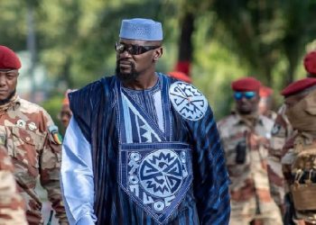 Quand la transparence dérange : le droit d&rsquo;un Président au repos  Par Ibrahima Koné, Directeur général du quotidien national Horoya