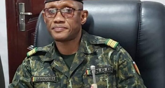 « Fidélité constante et loyauté indéfectible » : le message de l’État-major après le départ en congé de Mamadi Doumbouya